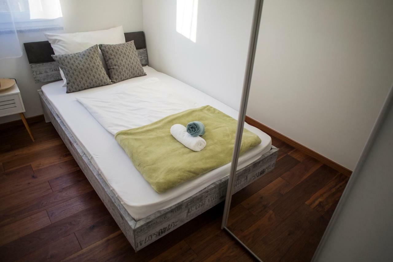 Apartment'S Tea & Nevio Split Eksteriør billede