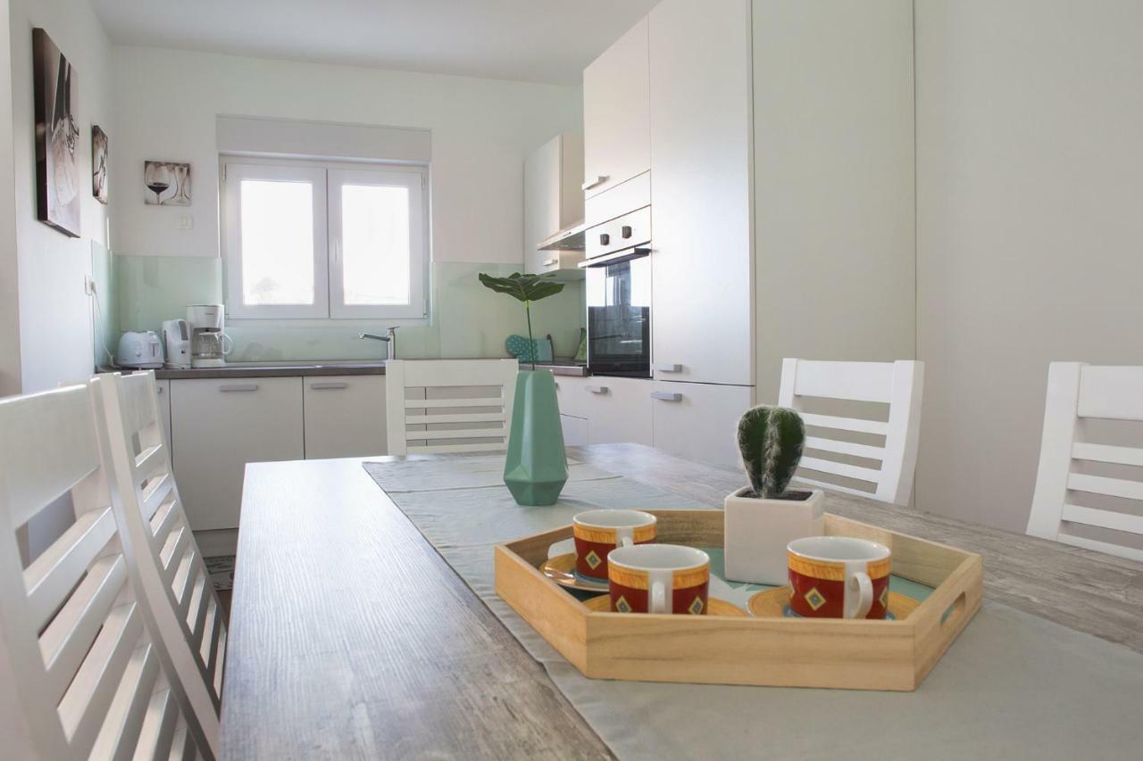 Apartment'S Tea & Nevio Split Eksteriør billede