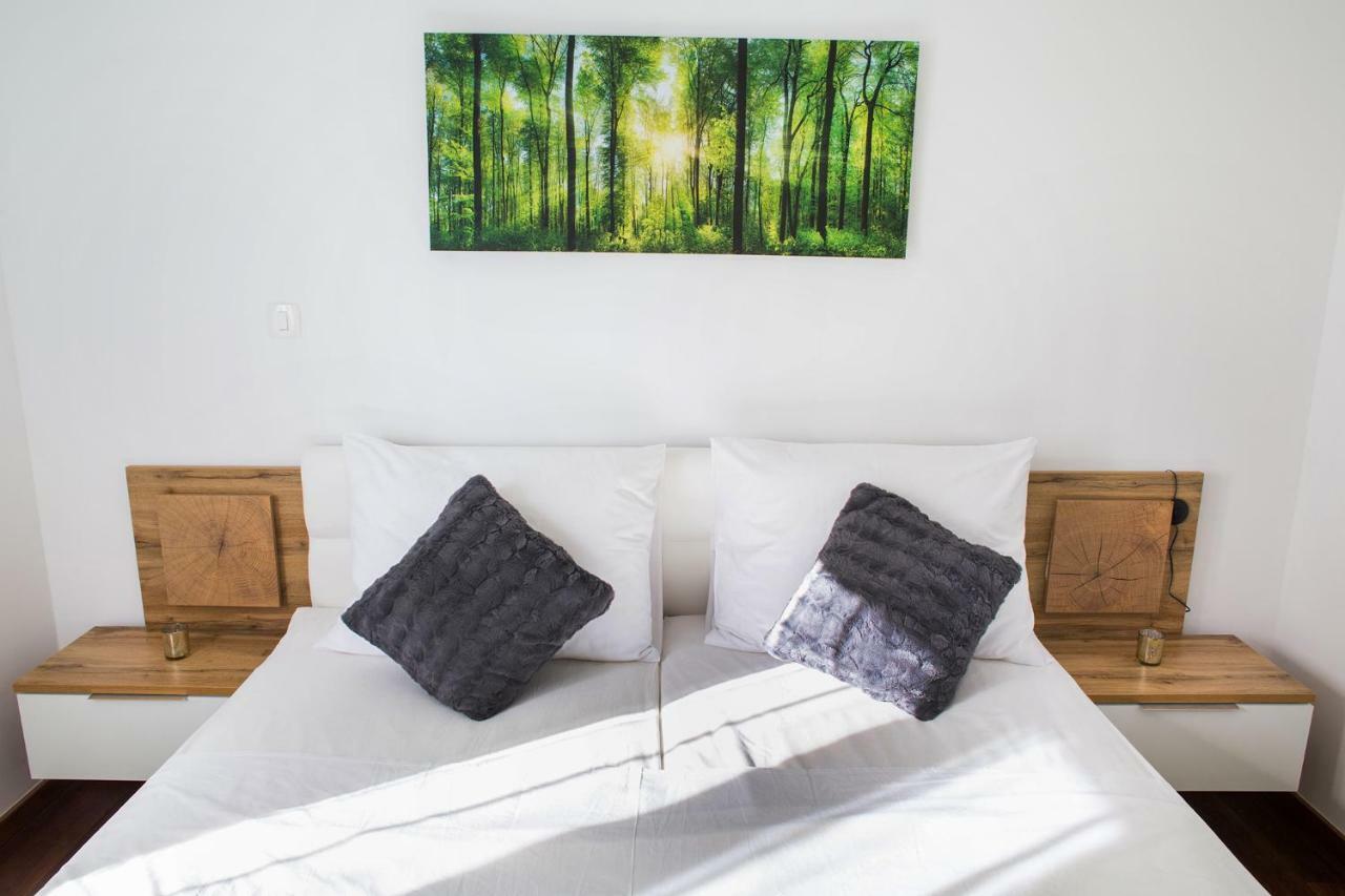 Apartment'S Tea & Nevio Split Eksteriør billede