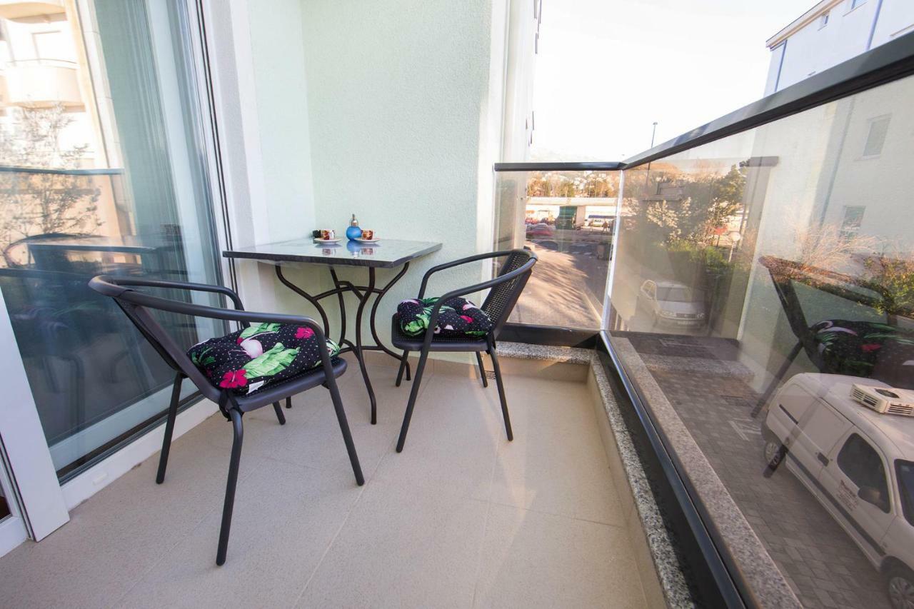 Apartment'S Tea & Nevio Split Eksteriør billede